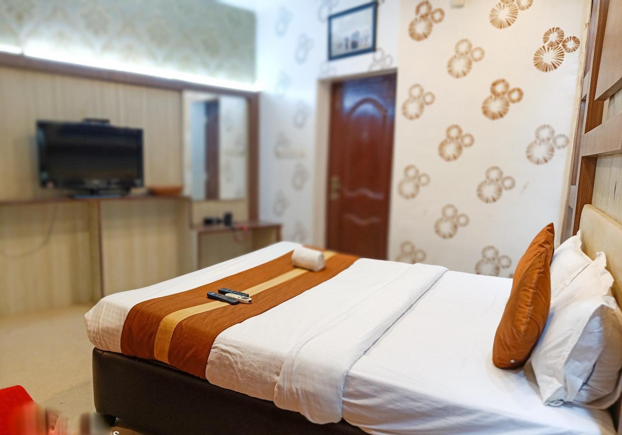 Hotel Diamond Suites Καλκούτα Εξωτερικό φωτογραφία