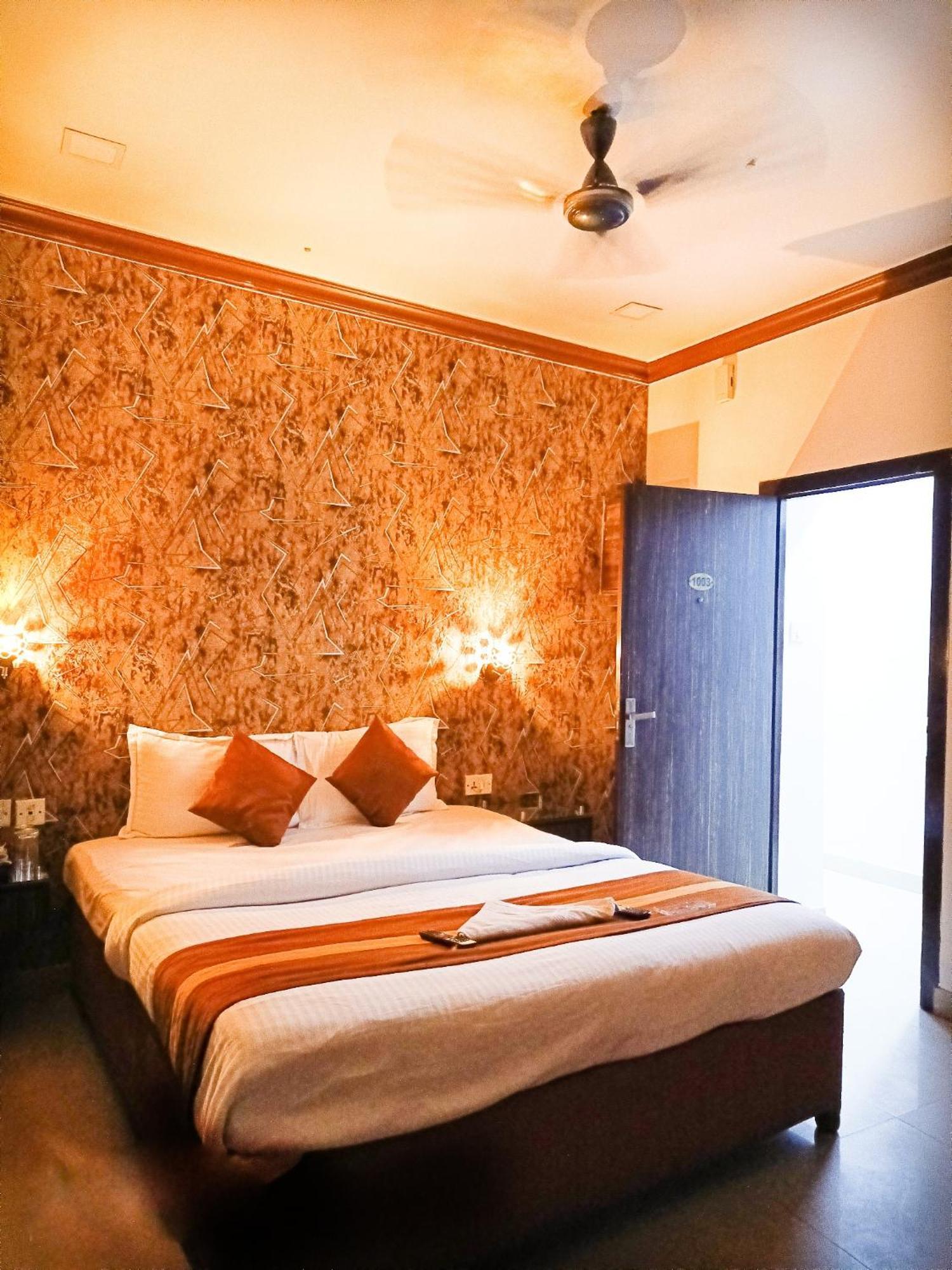 Hotel Diamond Suites Καλκούτα Εξωτερικό φωτογραφία