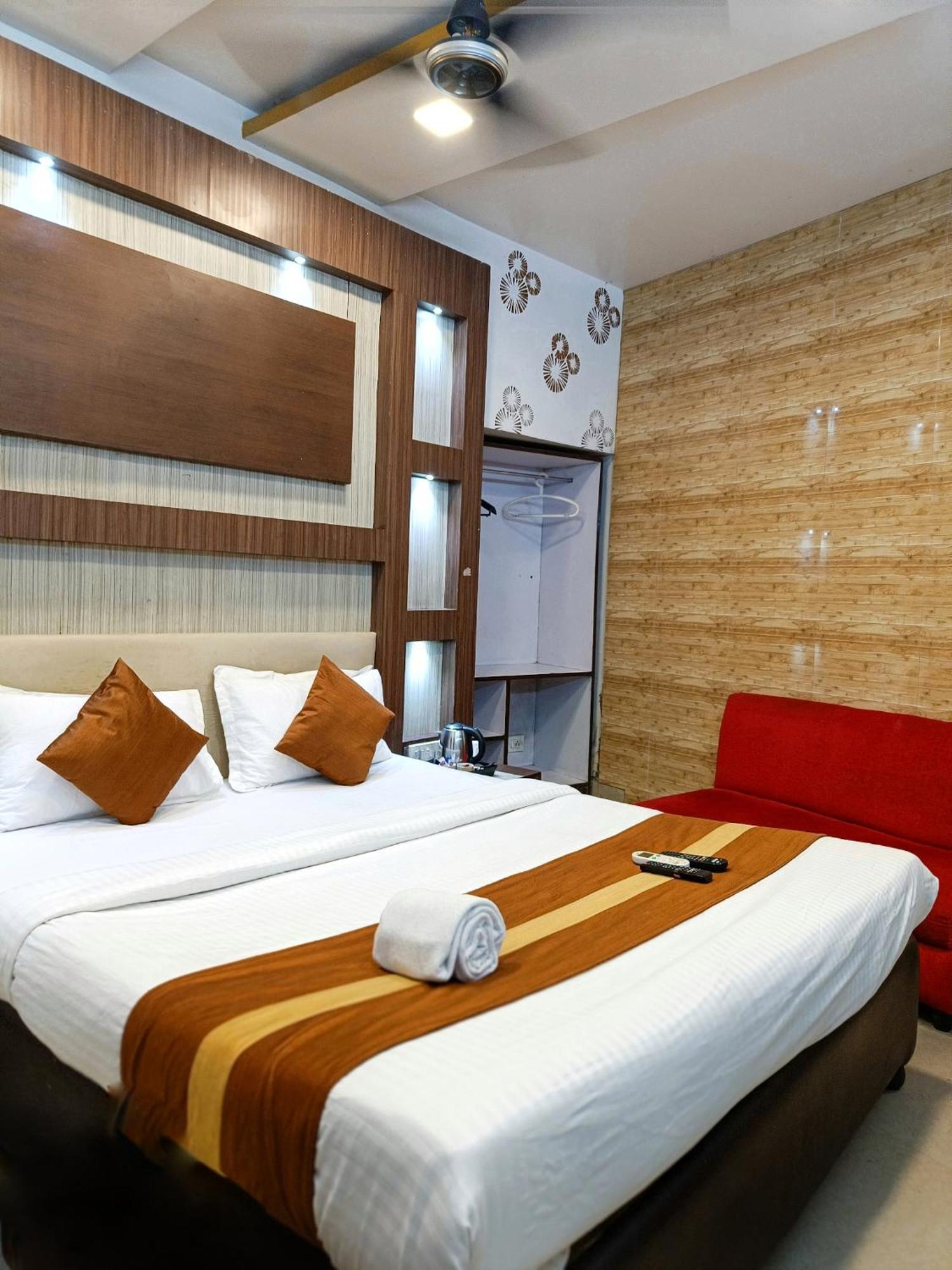 Hotel Diamond Suites Καλκούτα Εξωτερικό φωτογραφία